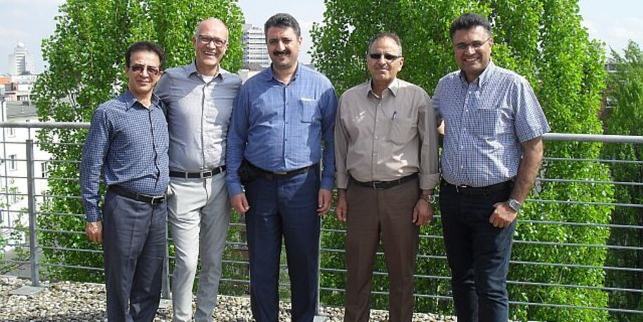 Die Delegation auf dem Dach des inter 3-Büros © inter 3 GmbH